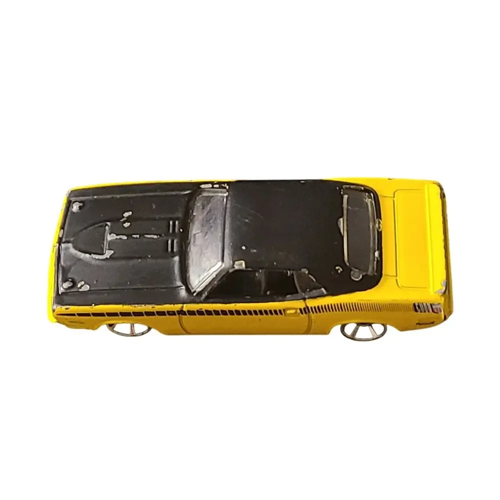 Hot Wheels VHTF 2010 Muscle Mania Yellow 70 Plymouth AAR Cuda